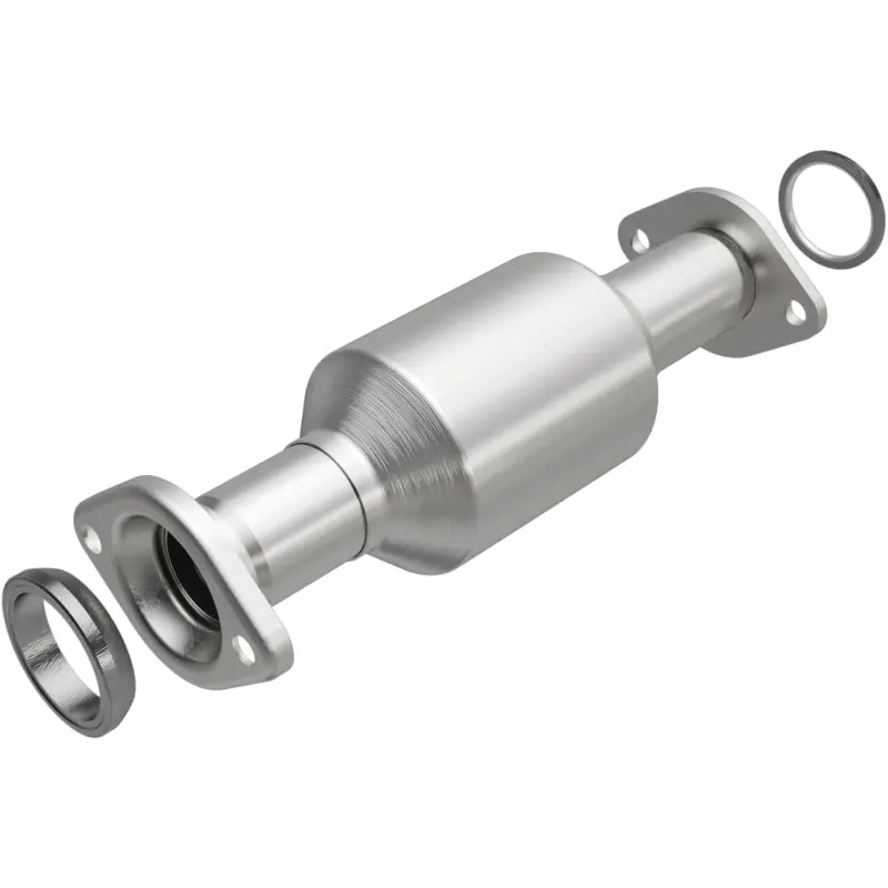 Magnaflow 11-15 Toyota Sienna 3.5L Underbody Direct Fit Catalytic Converter