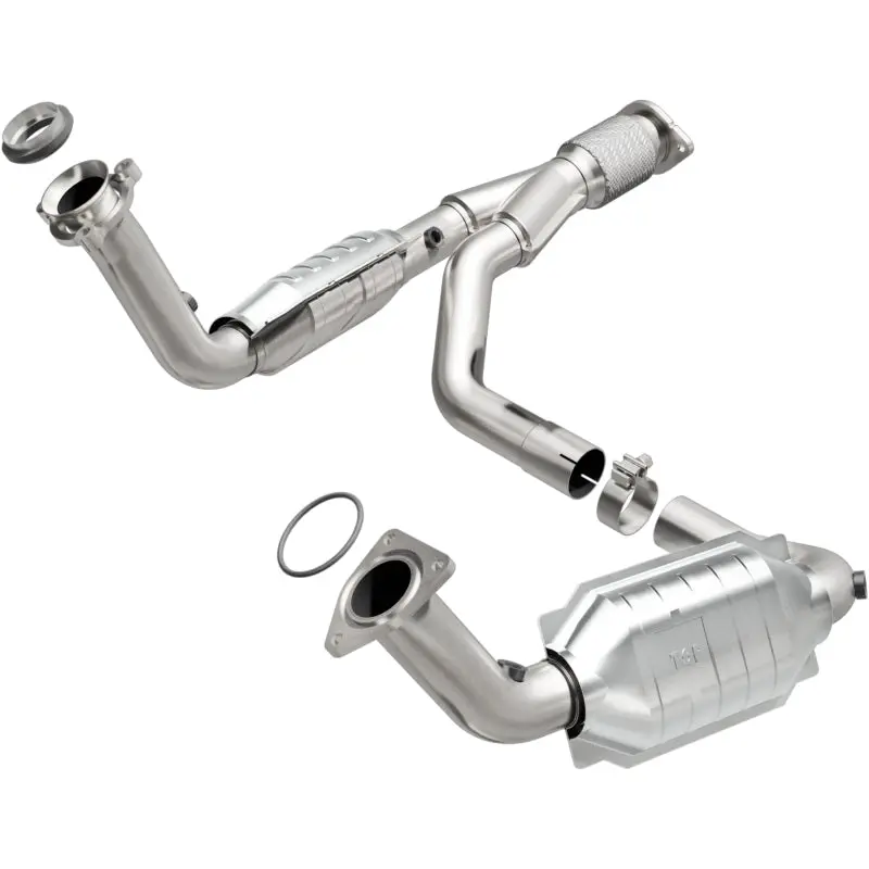 MagnaFlow Direct Fit Catalytic Converter 2006-2009 Chevy Trailblazer SS 6.0L (Not Sale California)