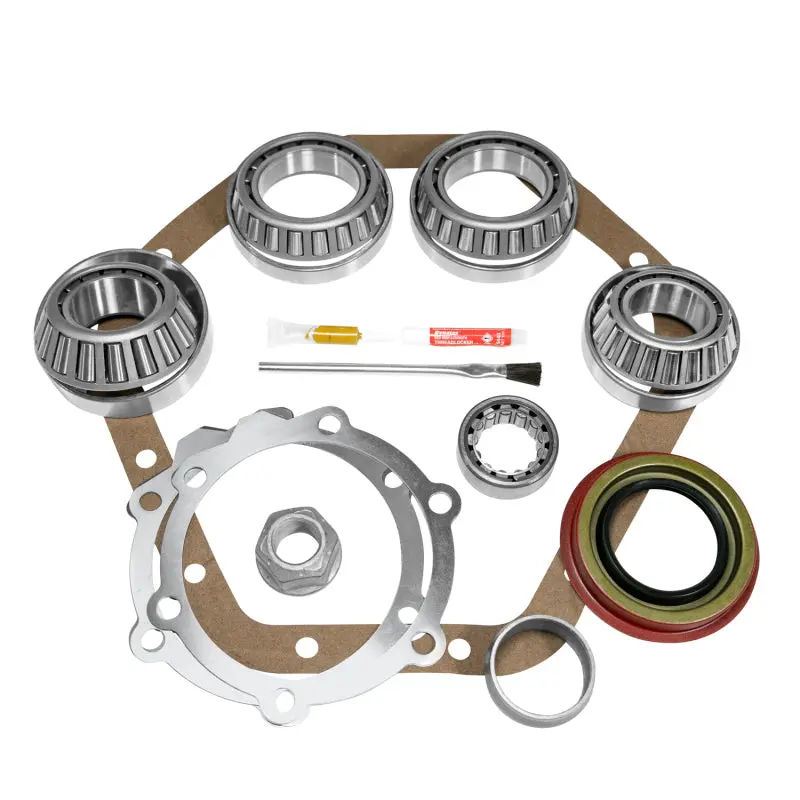 USA Standard Master Overhaul Kit GM 10.5in 14T Differential 89-98 Yukon Gear & Axle