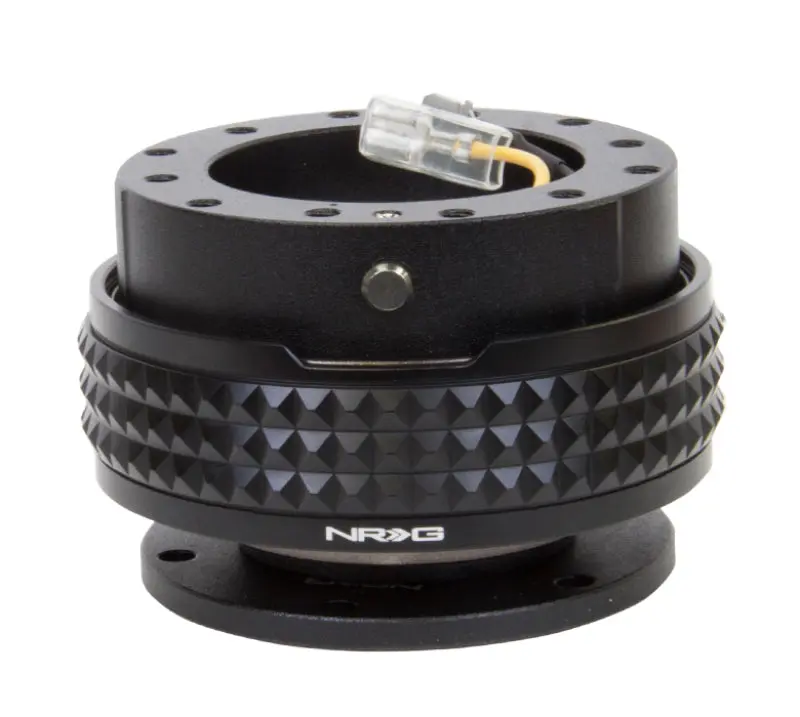 NRG Quick Release Kit Pyramid Edition Black Body Black Pyramid Ring