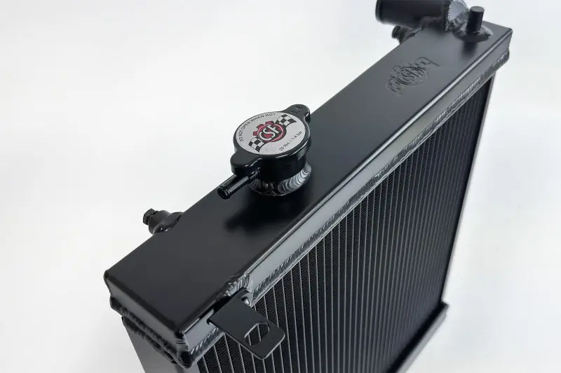 CSF 03-07 Mitsubishi Lancer EVO 7/8/9 1/2 Size Radiator Black Performance Upgrade