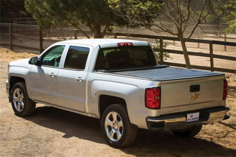 Pace Edwards 09-16 Dodge Ram 1500 Crew Cab 5ft 6in Bed Switchblade Tonneau Cover