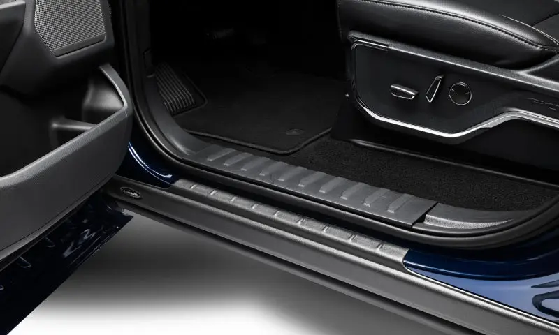 Bushwacker 2021 Ford F-150 SuperCrew 2022 F-150 Lightning Cab Trail Armor Rocker Panel