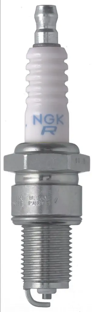 NGK BPR6ES Traditional Spark Plug Box 4 Reliable Copper Core Design