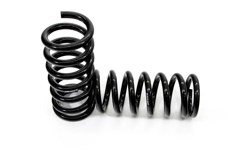 UMI Performance 78-88 GM G-Body Front 1in 70-81 F-Body 2-1/2in Lowering Spring Improved Handling