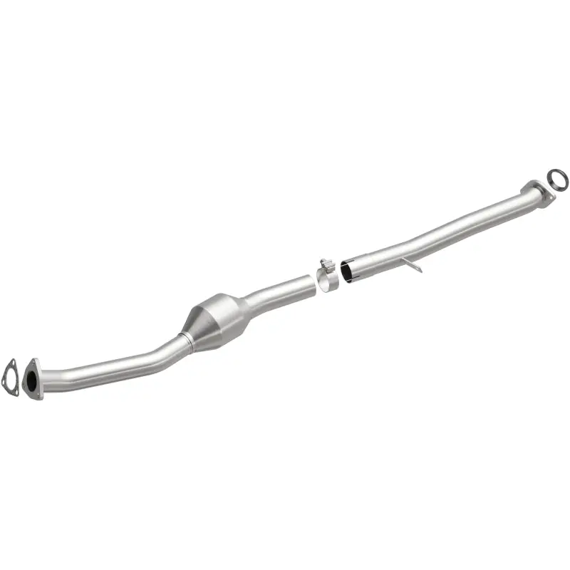 MagnaFlow 2011-2013 Subaru Forester 2.5L H4 OEM Underbody Direct Fit Catalytic Converter