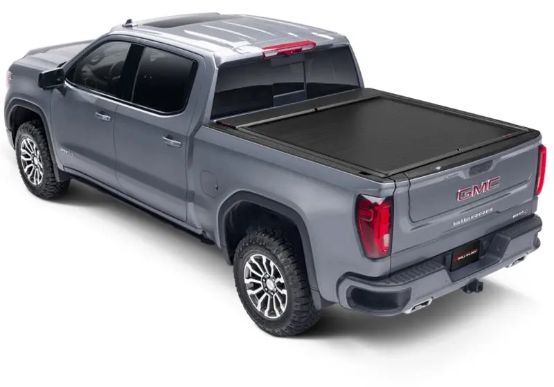 Roll-N-Lock -Series XT Retractable Tonneau Cover 17-22 Ford Super Duty 81.9in Bed