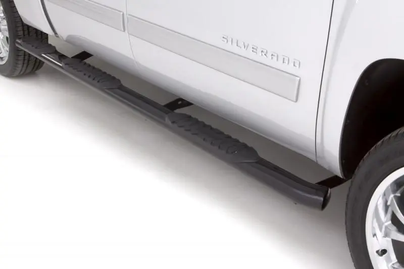 2001-2014 Chevy Silverado 2500 Crew Cab 6.5ft Bed 5in Oval WTW Steel Nerf Bars Black LUND